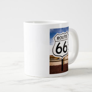 Verkehrsschild des Weges 66, Arizona Jumbo-Tasse