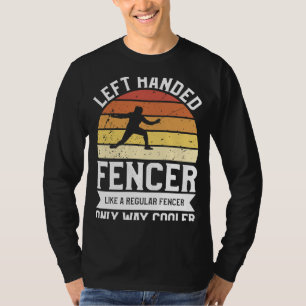 Verlassen, handgehaltener Fencer wie ein regelmäßi T-Shirt