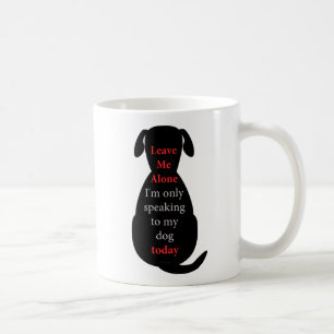 Verlassen Sie mir allein mich sprechen nur mit Kaffeetasse