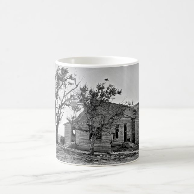 Verlassene Farm auf Kaffeetasse (Mittel)
