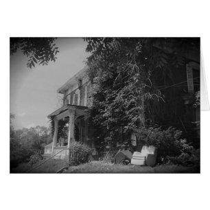 Verlassene Haus-Möbel eingeschlossen