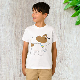 Verletzter Welpe mit verbundenem Pfote T-Shirt