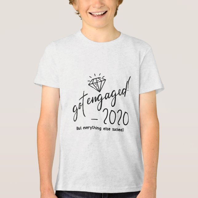 Verlobt 2020 Gräuelbride als Verlobung-Geschenk go Tri-Blend Shirt (Vorderseite)