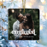 Verlobt | Einfach und Boho Text und zwei Fotos Keramikornament<br><div class="desc">Dieses schlichte und stilvolle Weihnachtsschmuck für Ihr erstes Weihnachtsfest verlobt zeigt moderne,  boho Typografie über zwei Ihrer Lieblings-Fotos. Der perfekte Ort,  um Ihre Hochzeitsfeier mit Verlobung-Fotos zu gestalten,  während Sie für den Urlaub dekorieren.</div>