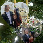 Verlobte und komfortable Doppelherz-Paar-Foto Keramik Ornament<br><div class="desc">Verlobtes und fröhliches Foto - perfekt für die ersten Weihnachten eines verlobten Ehepaares. Die Fotovorlage ist für Sie Set, um ein Verlobung-Foto auf jeder Seite hinzuzufügen. Auf der einen Seite befindet sich ein elegantes Texteüberlagerungsstück, das "verlobt & fröhlich" und auf der anderen Seite ein nostalgisches Überlagern von Weihnachtsschmuck und Heiligen...</div>