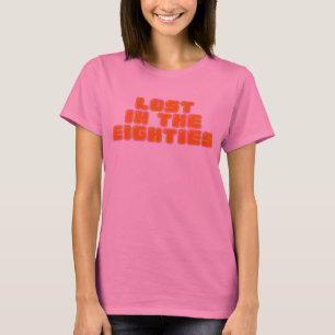 Verloren in den Jahr-T - Shirts