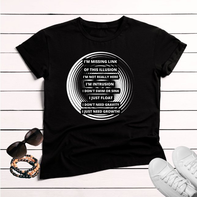 Vermisst Link-Texte T-Shirt (Von Creator hochgeladen)