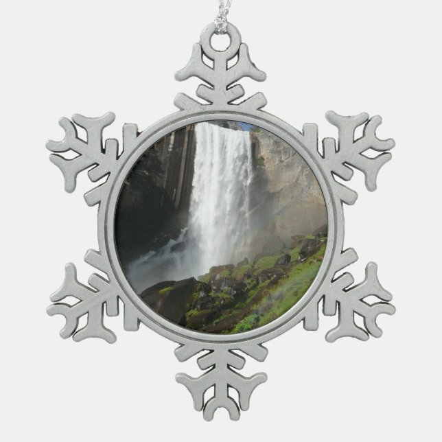 Vernal Falls I in Yosemite National Park Schneeflocken Zinn-Ornament (Vorderseite)