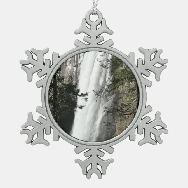 Vernal Falls III: Yosemite National Park Schneeflocken Zinn-Ornament (Vorderseite)