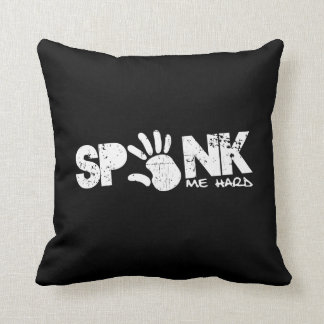 verprügeln Sie mich stark - das beunruhigte Weiß Kissen