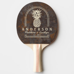 Verrostete Metallblech-Ananas-Hochzeitsbogen & Nam Tischtennis Schläger