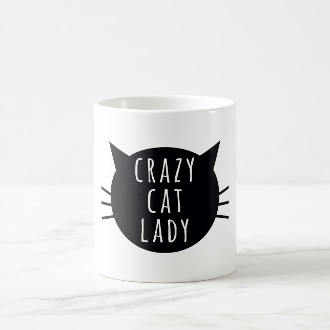 Verrückte Katzen-Dame Funny Humor Typography Kaffeetasse (Mittel)