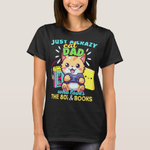 Verrückter Katzenvater, der Gaming-Bücher und die T-Shirt