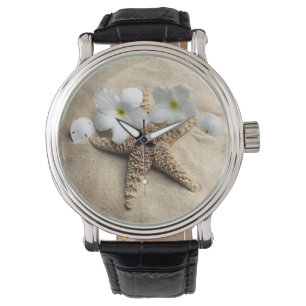 Versanden Sie Szene Starfish und sanddollar auf Armbanduhr