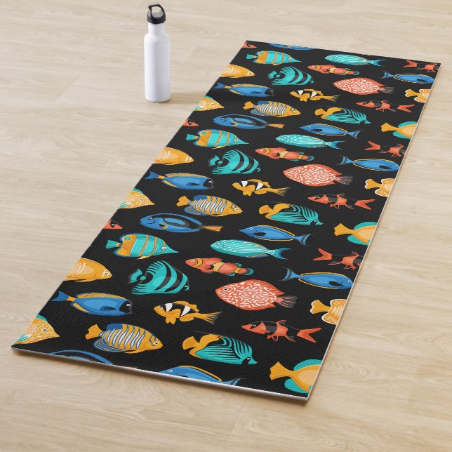 Verschiedene bunte tropische Fischmuster Yogamatte (Beispiel)