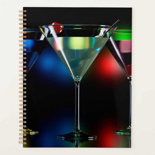 Verschiedene Cocktails in Martini Brillen mit Lich Planer (Vorderseite)
