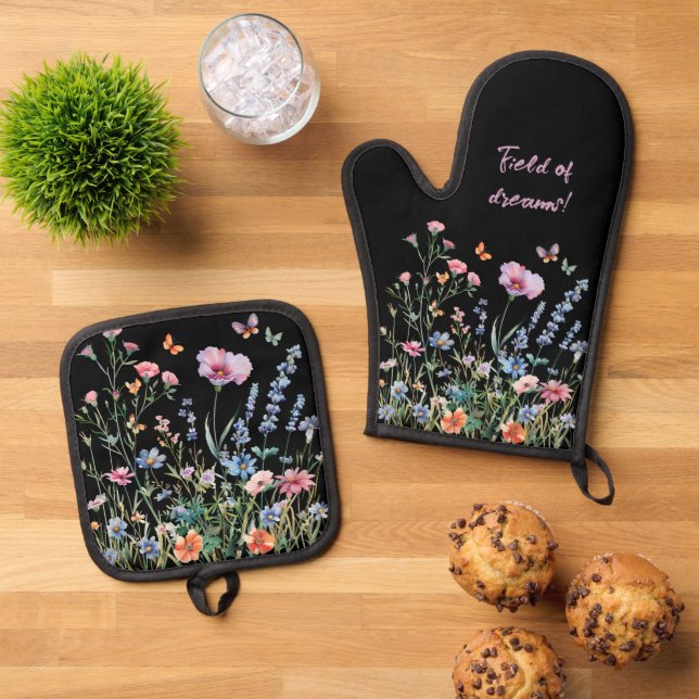 Verschiedenes Feld von Wildblumen auf schwarz Ofenhandschuh & Topflappen-Set (Oben Unten)
