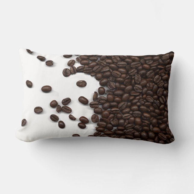 Verschüttete Kaffeebohnen Lendenkissen (Vorderseite)