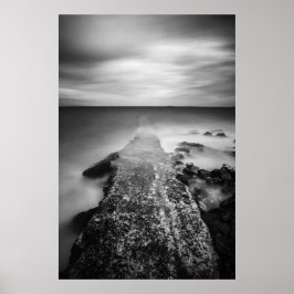 Verschwindender Steg im Meer Poster