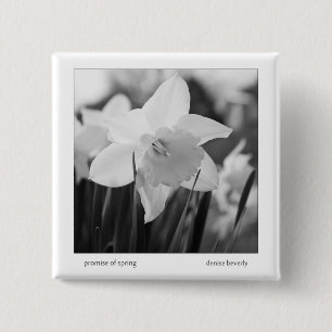 Versprechen des Frühlings düster jonquil schwarz-w Button