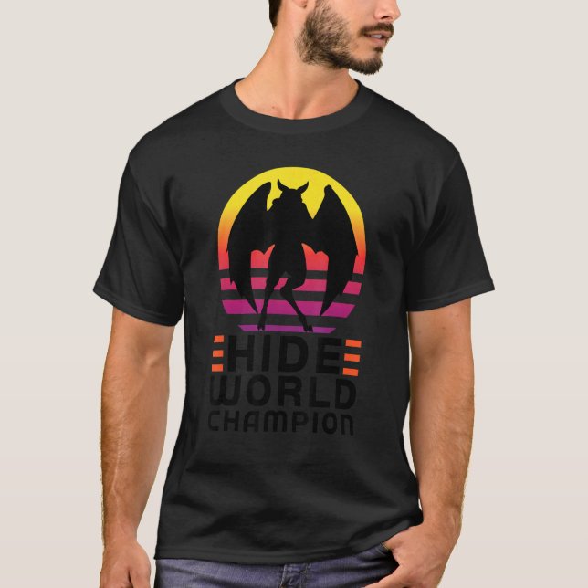 verstecke Weltmeister Kryptozoologie Mothman T-Shirt (Vorderseite)