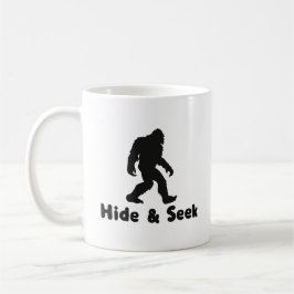 verstecken und nach Bigfoot Sasquatch suchen Kaffeetasse