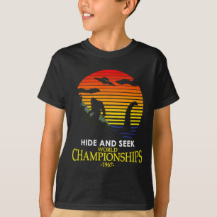 Versteckspiel-Champion Nessie Lochness Bigfoot Yet T-Shirt