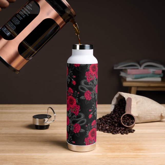 versteckt in den Rose Trinkflasche (Kaffee)