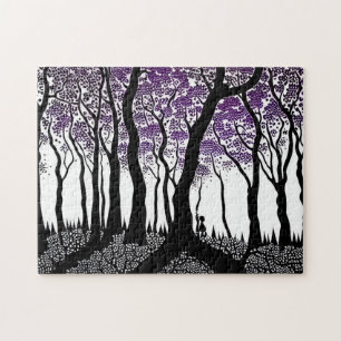 Versteckte Person in einem Wald mit Lila Blätter Puzzle