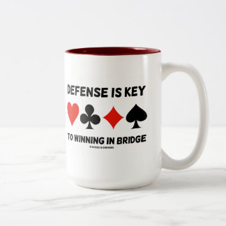 Verteidigung ist der Schlüssel zum Sieg in Bridge Zweifarbige Tasse