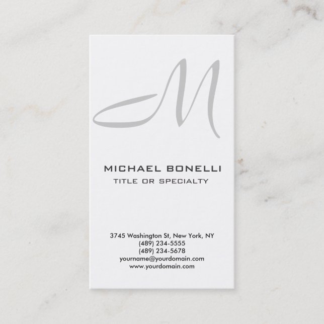 Vertical Park Avenue Monogram Trendy Business Card Visitenkarte (Vorderseite)