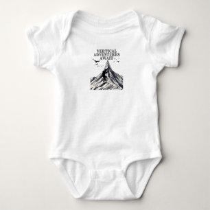 Vertikale Abenteuer warten Baby Strampler