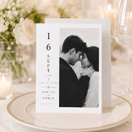 Vertikale Hochzeitstermin-Karte zum Speichern des  Save The Date