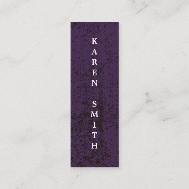Vertikaler Text Moderner Lila Grunge-Stil Mini Visitenkarte (Vorderseite)