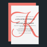 Vertikales modernes klassisches Monogramm bei Kora Einladung<br><div class="desc">Diese stilvollen Hochzeitseinladungen zeigen Ihr Monogramm in einem großen,  modernen Text in trendiger Koralle auf einem weißen Hintergrund. Ein schlichtes,  elegantes Aussehen für Ihre moderne Hochzeit.</div>