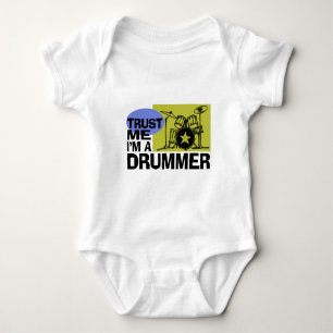 Vertrau mir ich bin ein Schlagzeuger Baby Strampler