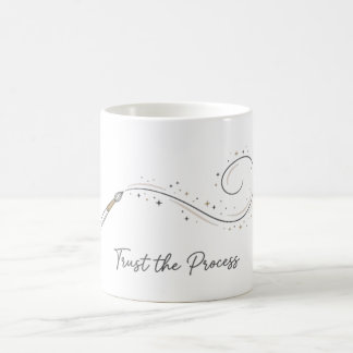 Vertraue dem Prozess Minimalistische Pinsel Kunstl Kaffeetasse