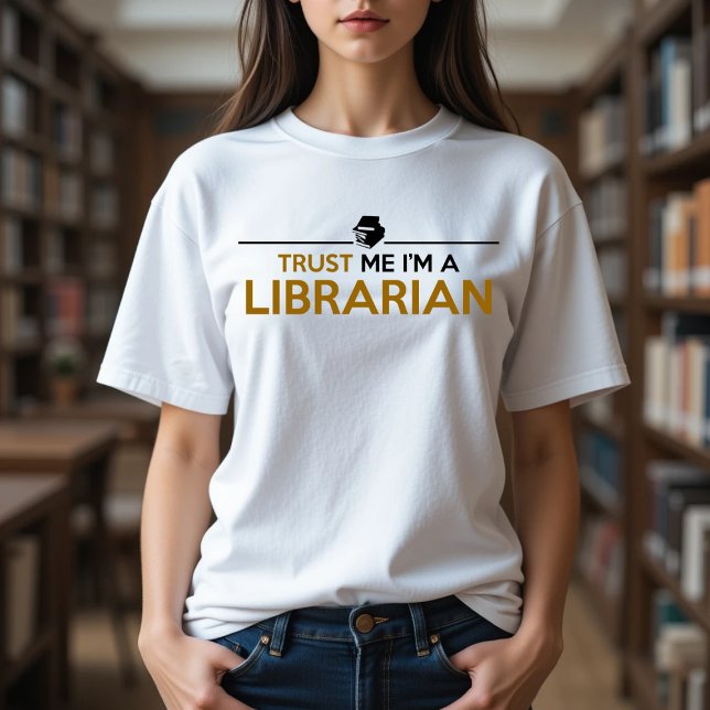 VERTRAUEN SIE MIR, LIBRARISCH ZU SEIN Tri-Blend SHIRT (Von Creator hochgeladen)