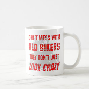 Verwirren Sie nicht mit alten Radfahrern, die sie Tasse
