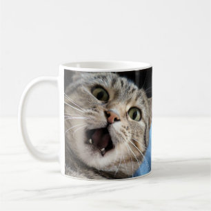 Verwirrtes Katzengesicht Kaffeetasse