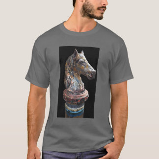 Verwitterter Steed T-Shirt
