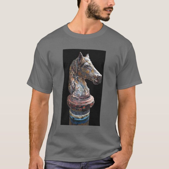 Verwitterter Steed T-Shirt (Vorderseite)