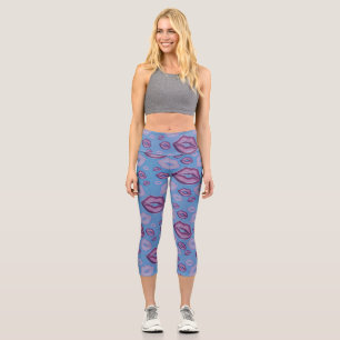 Very Periwinkle Kisses Lips in Shades of Lila Capri Leggings