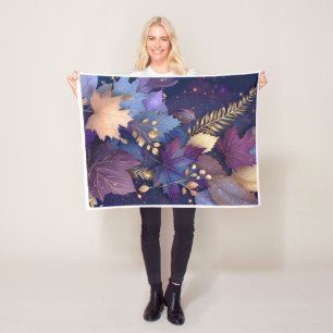 Verzaubernde Fantasy-Figuren inmitten leuchtender  Fleecedecke