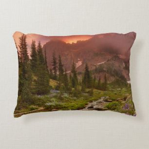 Verzauberte Wiesen Zierkissen