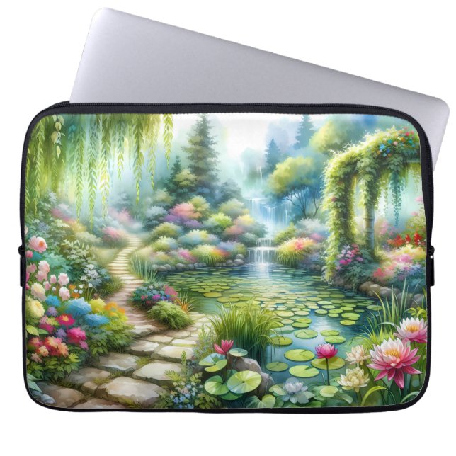 Verzauberter Wasserfallgarten-Lilienteich Laptopschutzhülle (Vorderseite)