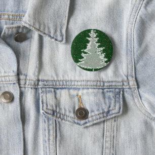 Verzauberter Weihnachtsbaum mit Winterglanz Button