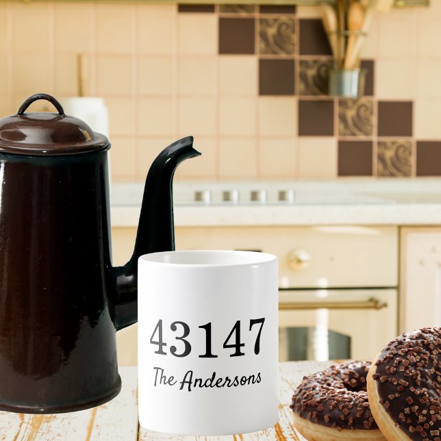 Verzerrter Zip-Code Kaffeetasse (Von Creator hochgeladen)