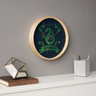 Verziert SLYTHERIN™-Wappen Uhr