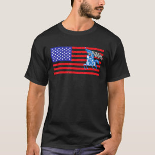 Verzierte amerikanische Flagge Pferd 2 T-Shirt